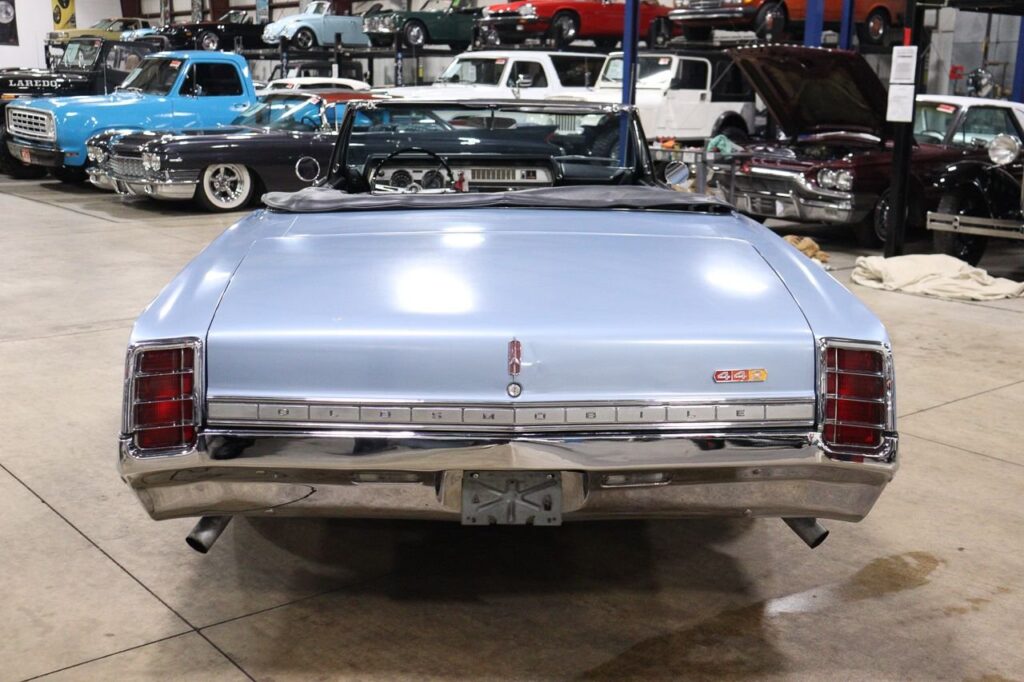 1966 Oldsmobile Cutlass 442 Convertible